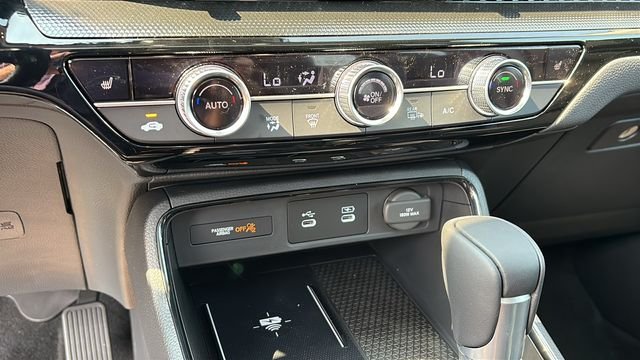 New 2026 Platinum White Pearl Honda AWD EX-L image 17