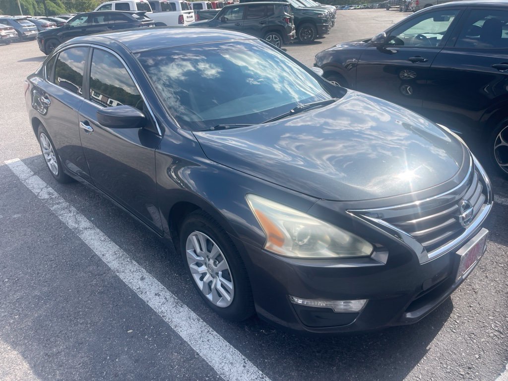 Used 2013 Gray Nissan 2.5 S image 4