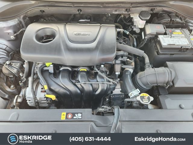 Used 2019 Gray Hyundai SE image 29