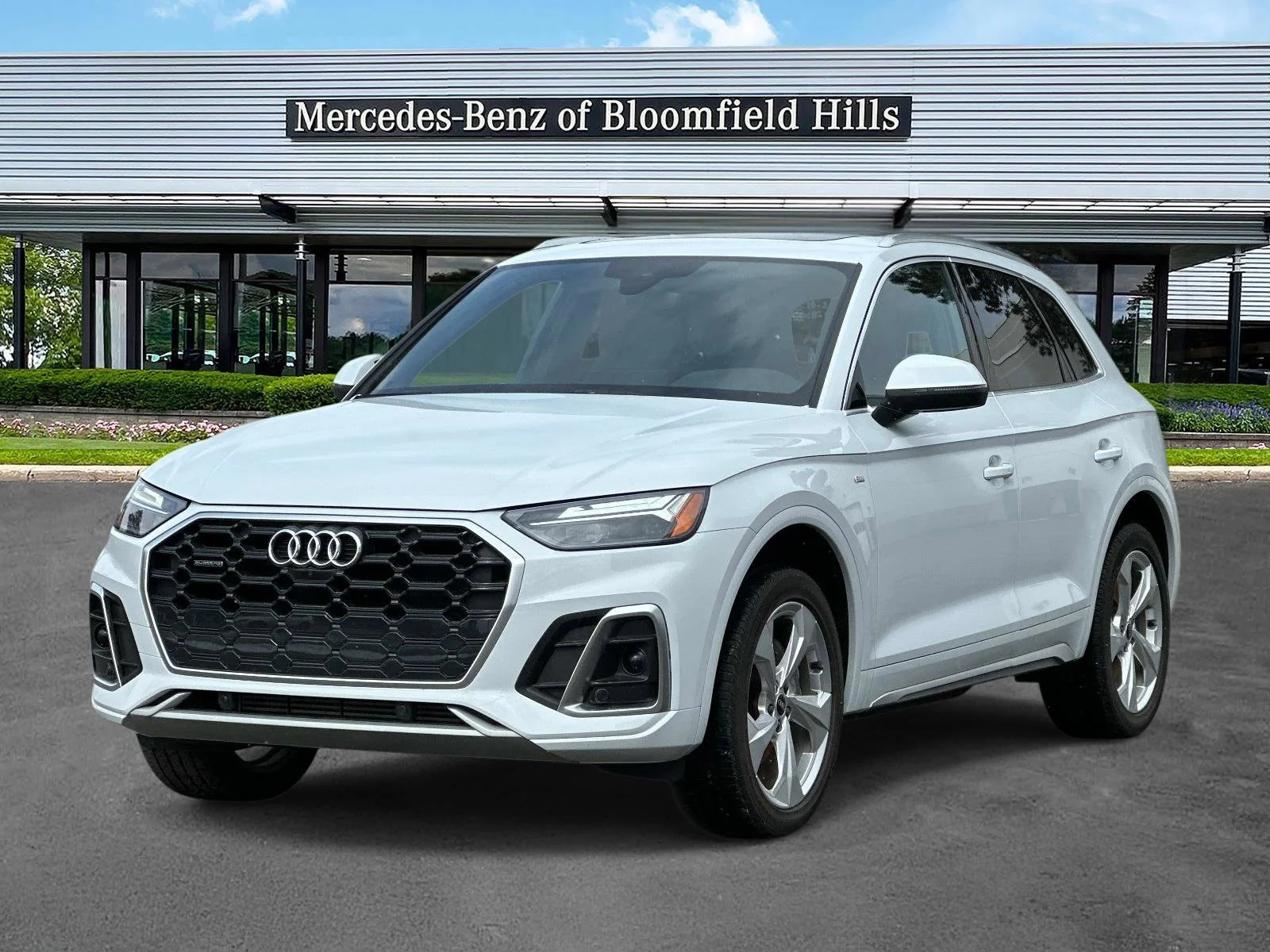 2023 Audi Q5 Premium Plus