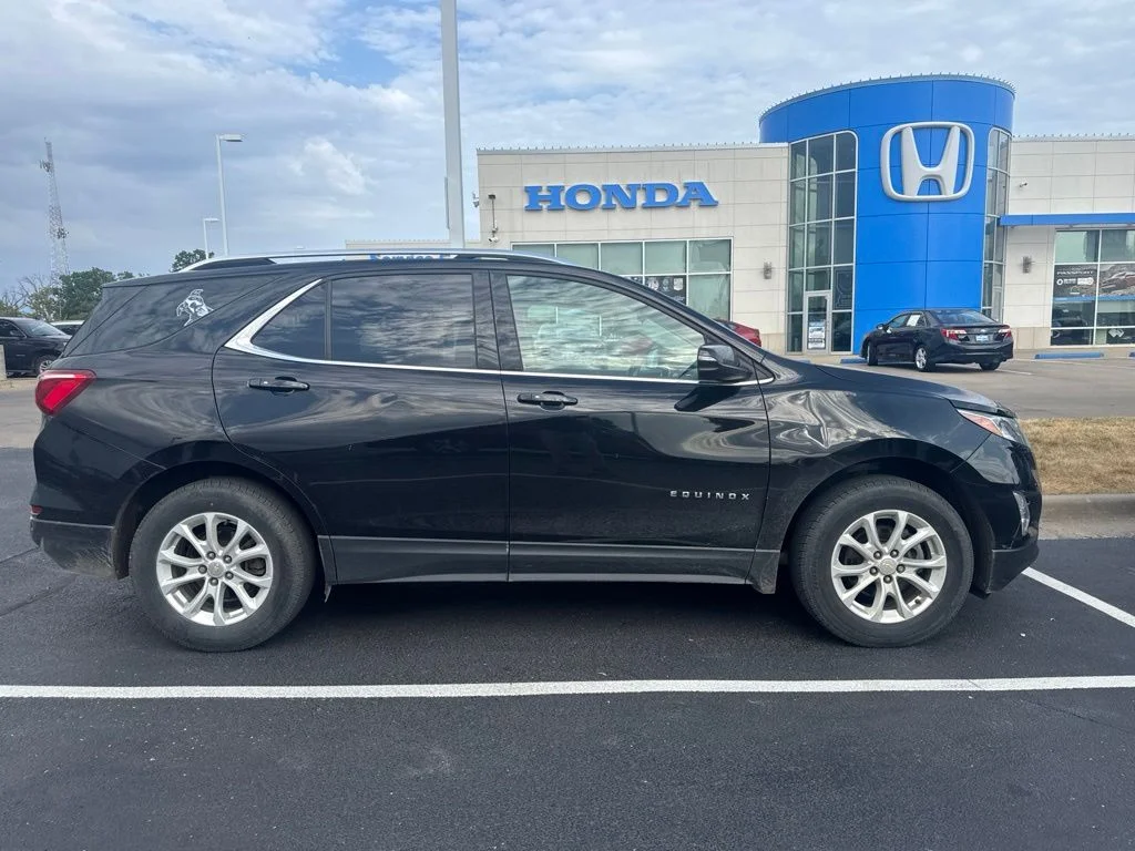 Used 2019 Black Chevrolet LT image 3
