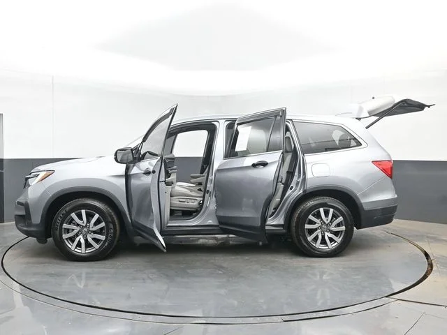 Used 2021 Silver Honda EX-L image 56