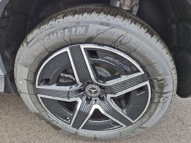 New 2026 Cirrus Silver Metallic Mercedes-Benz GLC300 image 28