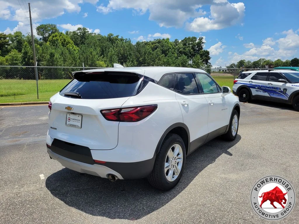 Used 2020 White Chevrolet LT image 5