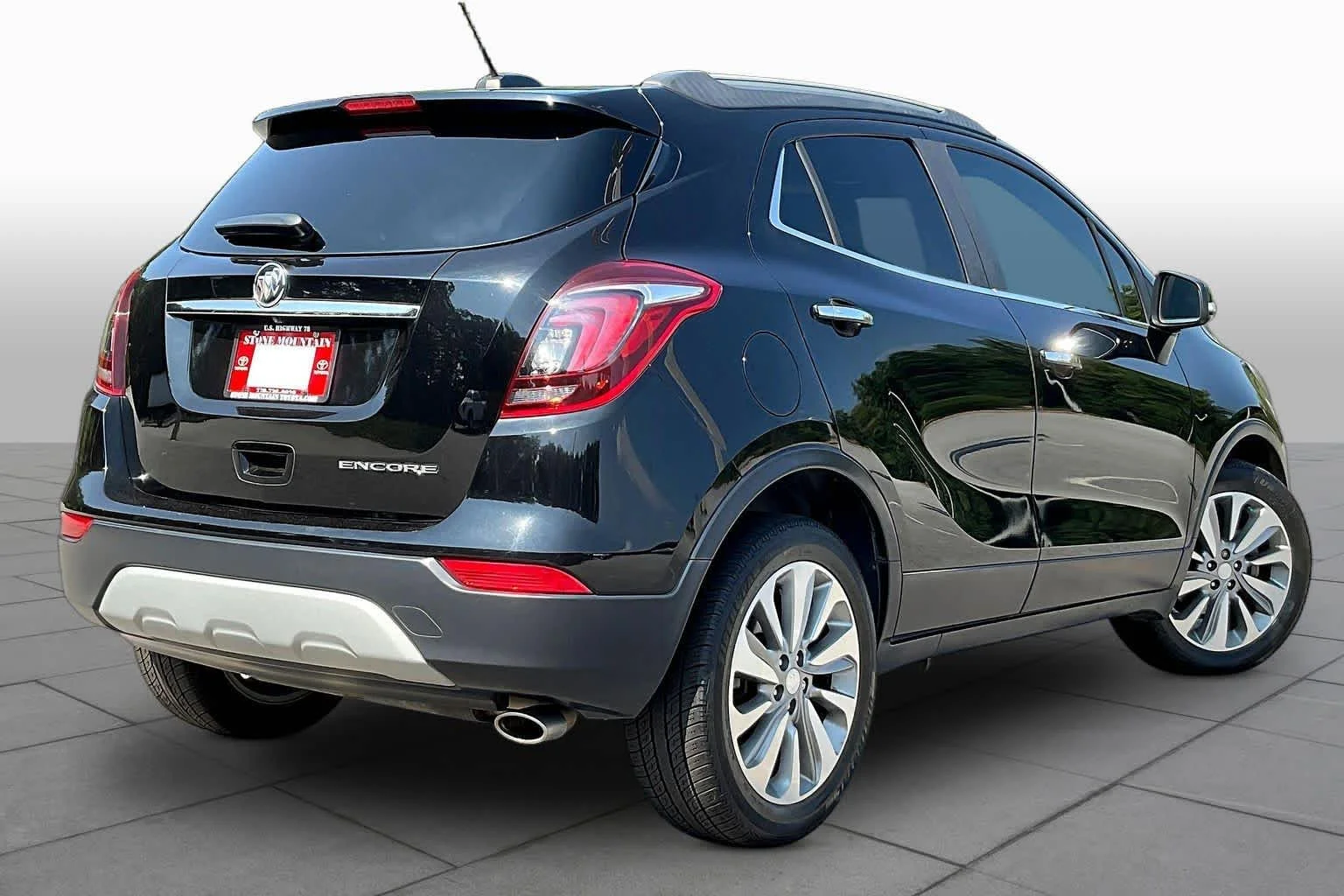 Used 2019 Ebony Twilight Metallic Buick Preferred image 13