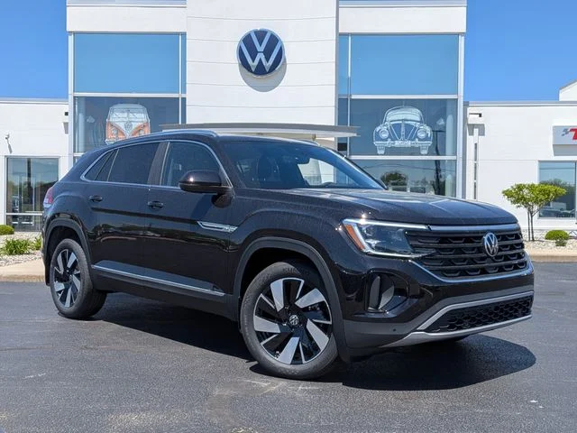 New 2026 Black Volkswagen 2.0T SEL image 1