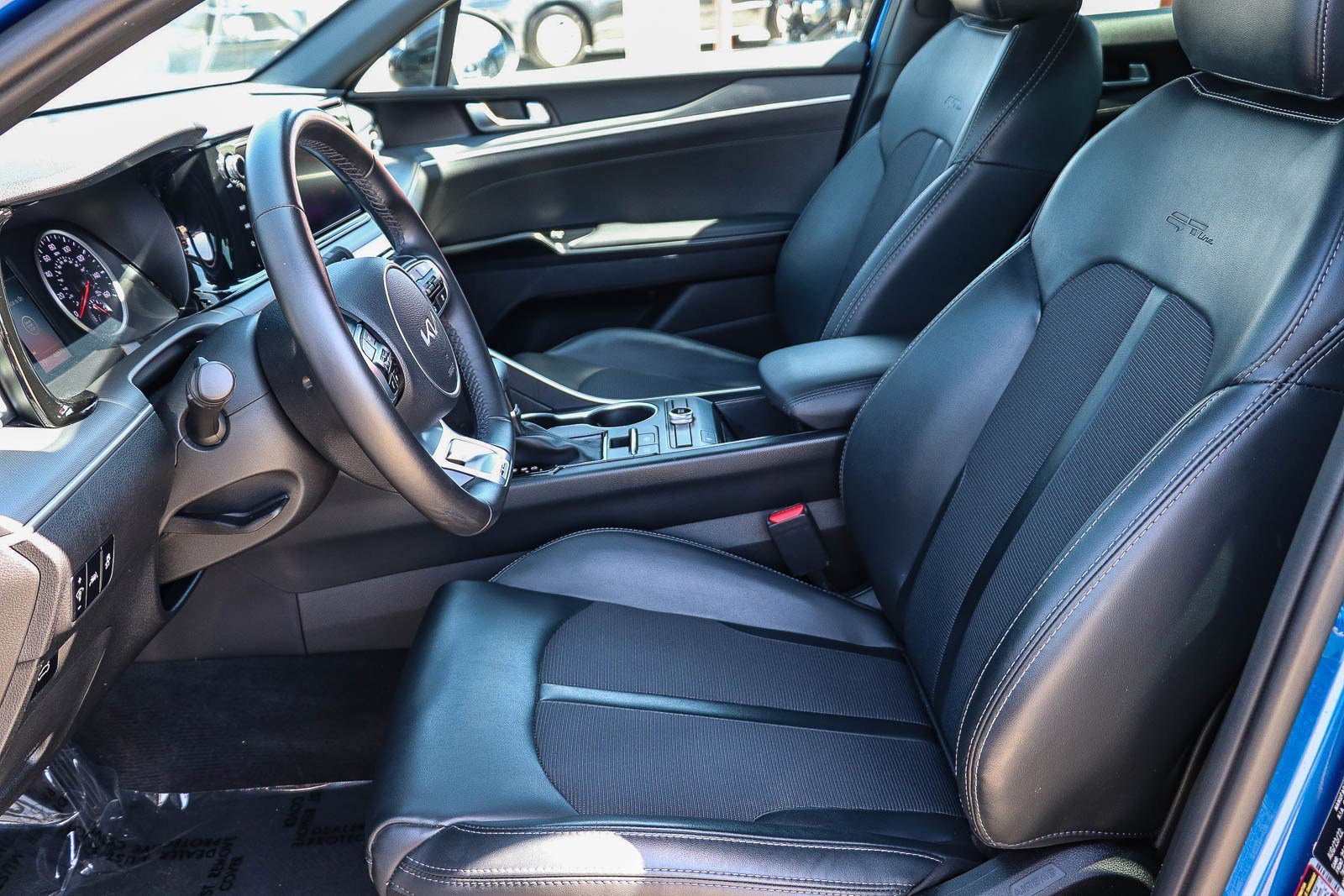 2023 Kia K5 GT-Line - Photo 17
