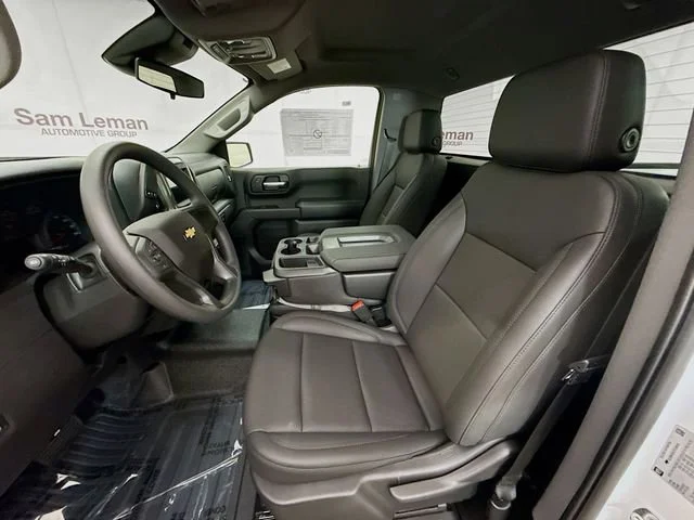 New 2026 Summit White Chevrolet WT image 21