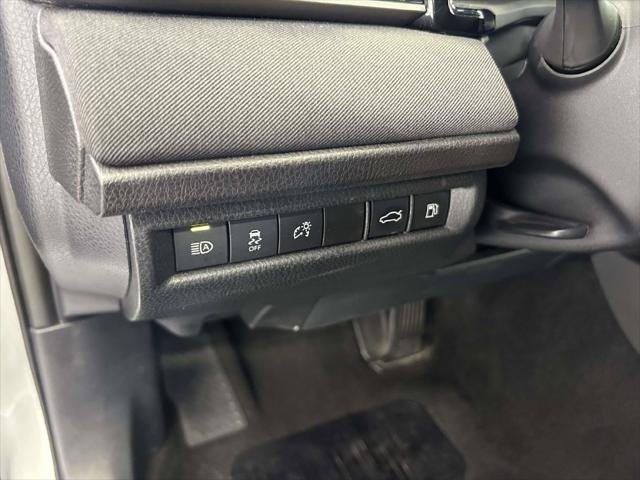 Certified Used 2025 CELESTIAL SILVER Toyota  image 17