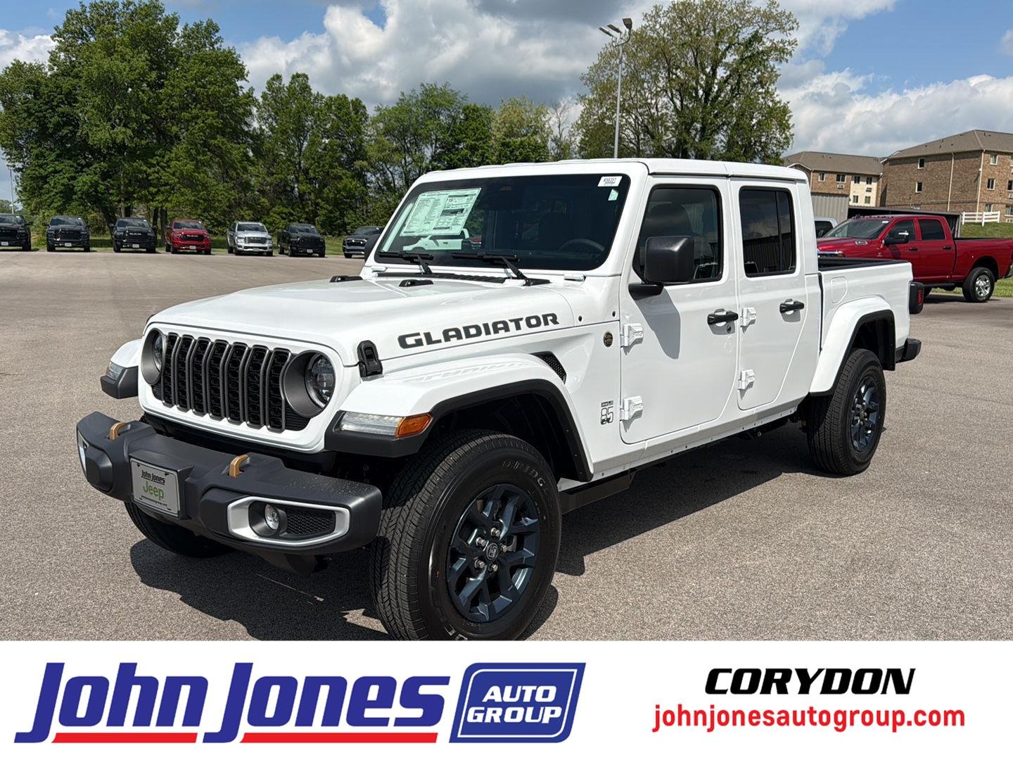 2026 Jeep Gladiator 85th Anniversary Edition Auto's photo