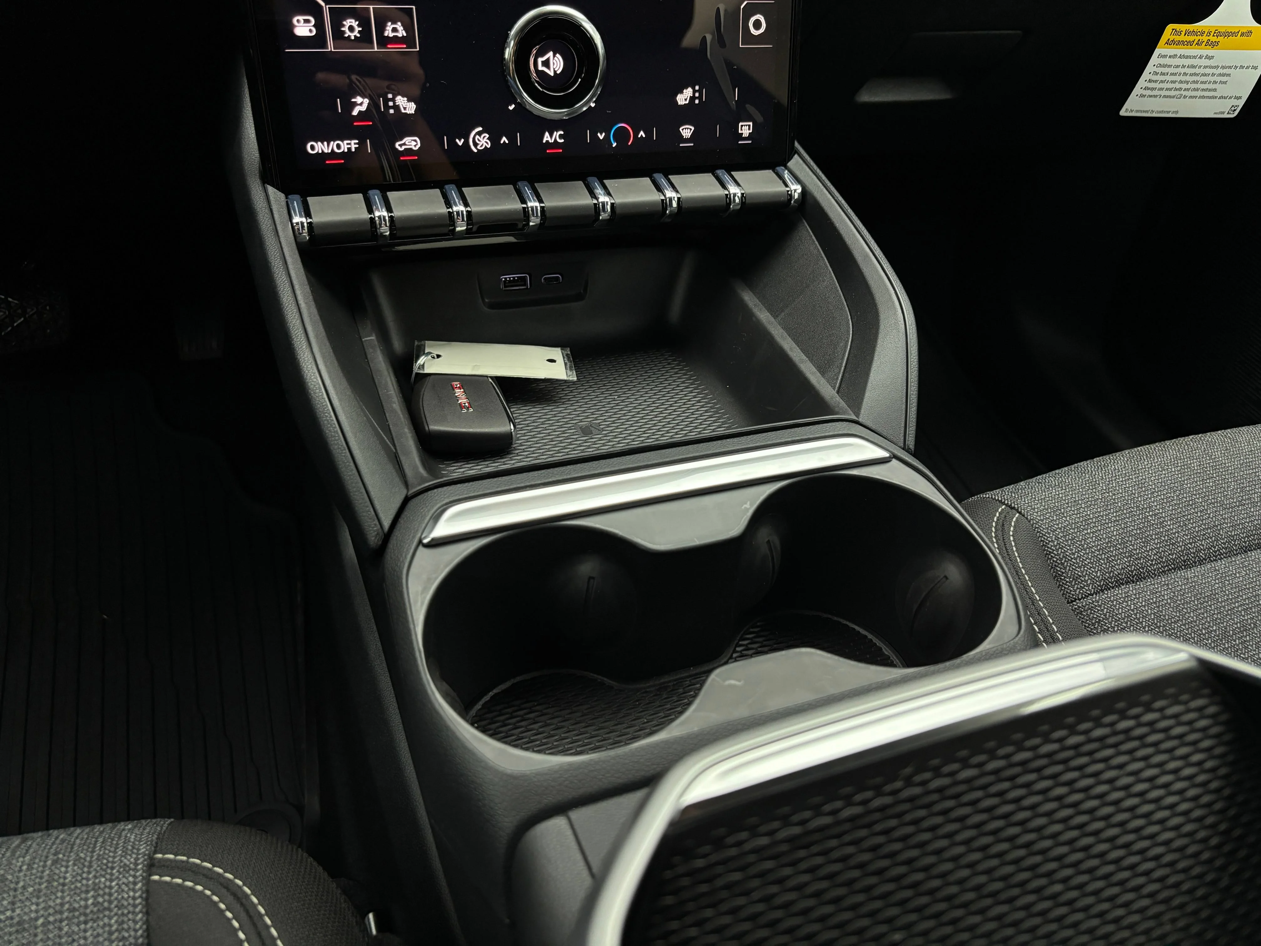 2027 GMC Terrain Elevation - Photo 25
