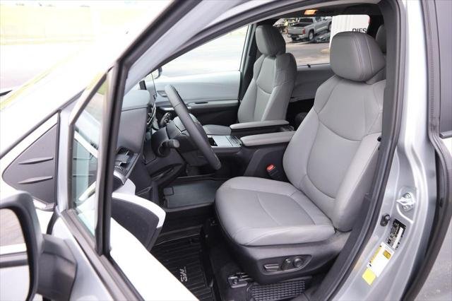 Certified Used 2025 CELESTIAL SILVER Toyota  image 10