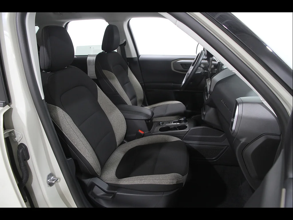 Certified Used 2025 Desert Sand Ford Big Bend image 17