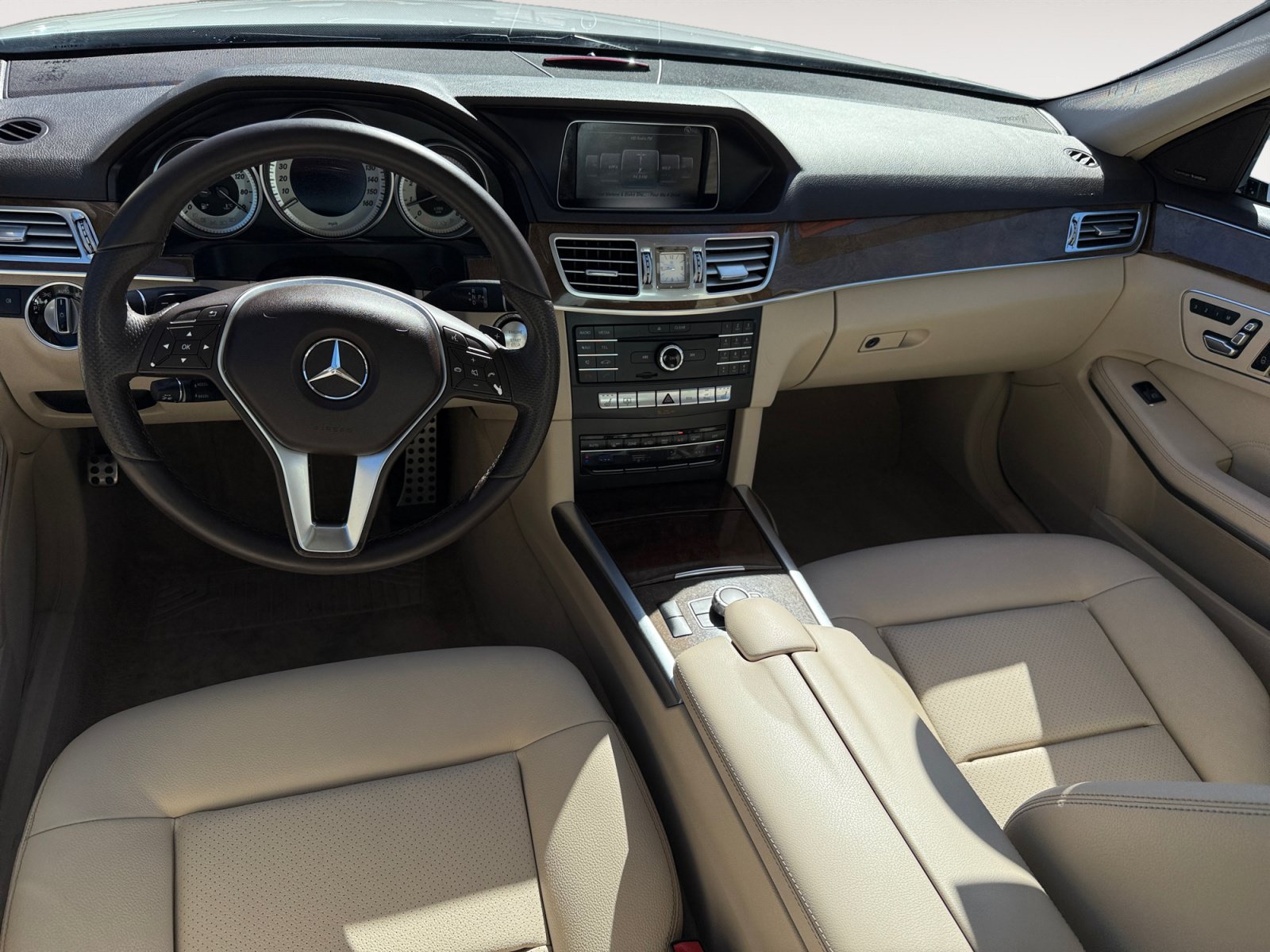 Used 2016 White MERCEDES-BENZ E 350 image 15
