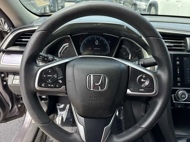 Used 2017  Honda EX-T image 41