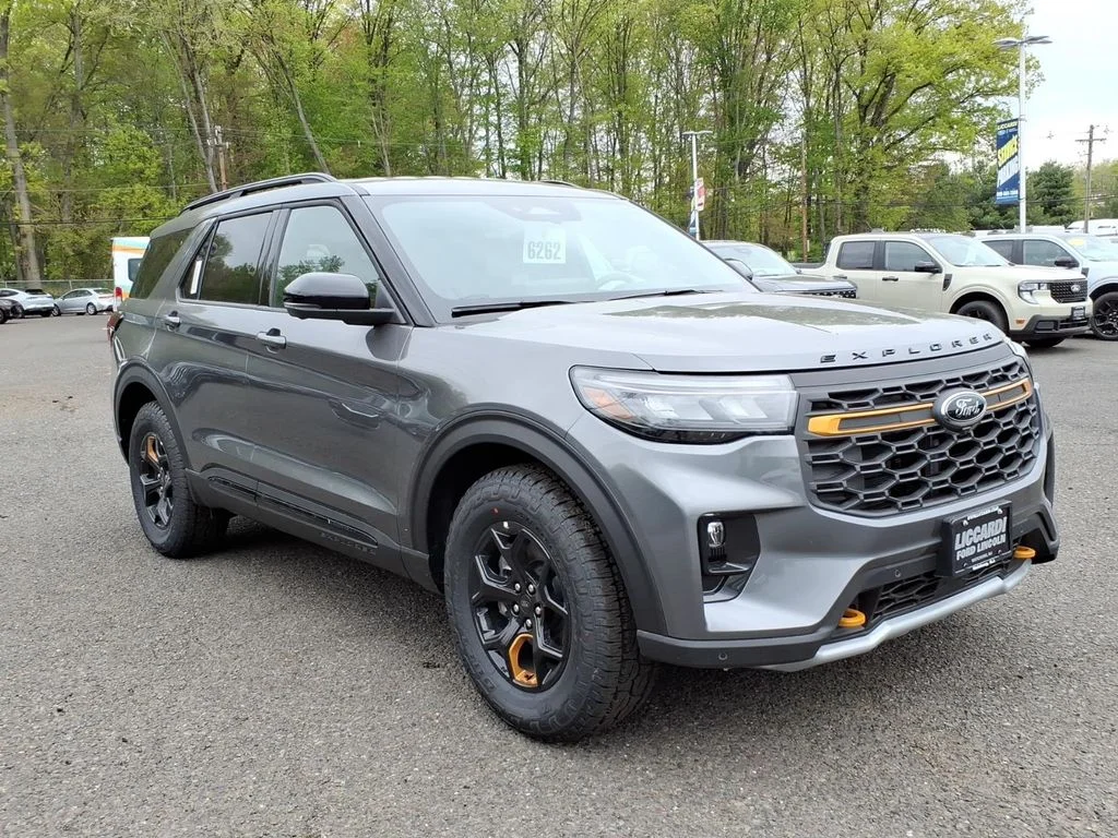 New 2026 Carbonized Gray Metallic Ford Tremor® image 1