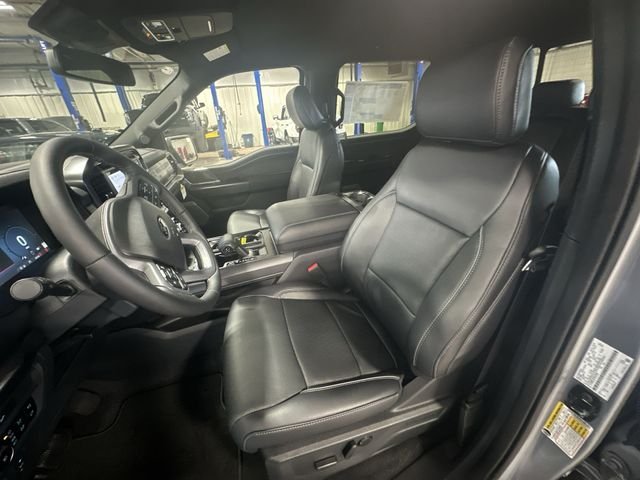 New 2026 Iconic Silver Metallic Ford Lariat® image 17