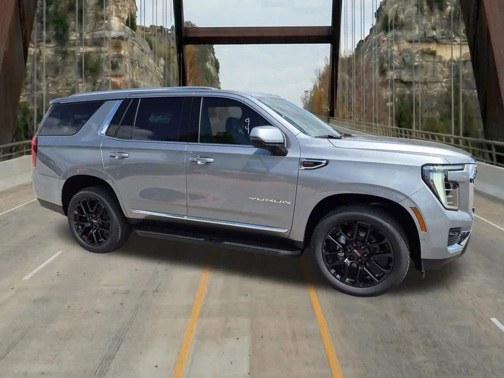 New 2026 Sterling Metallic GMC Elevation image 12