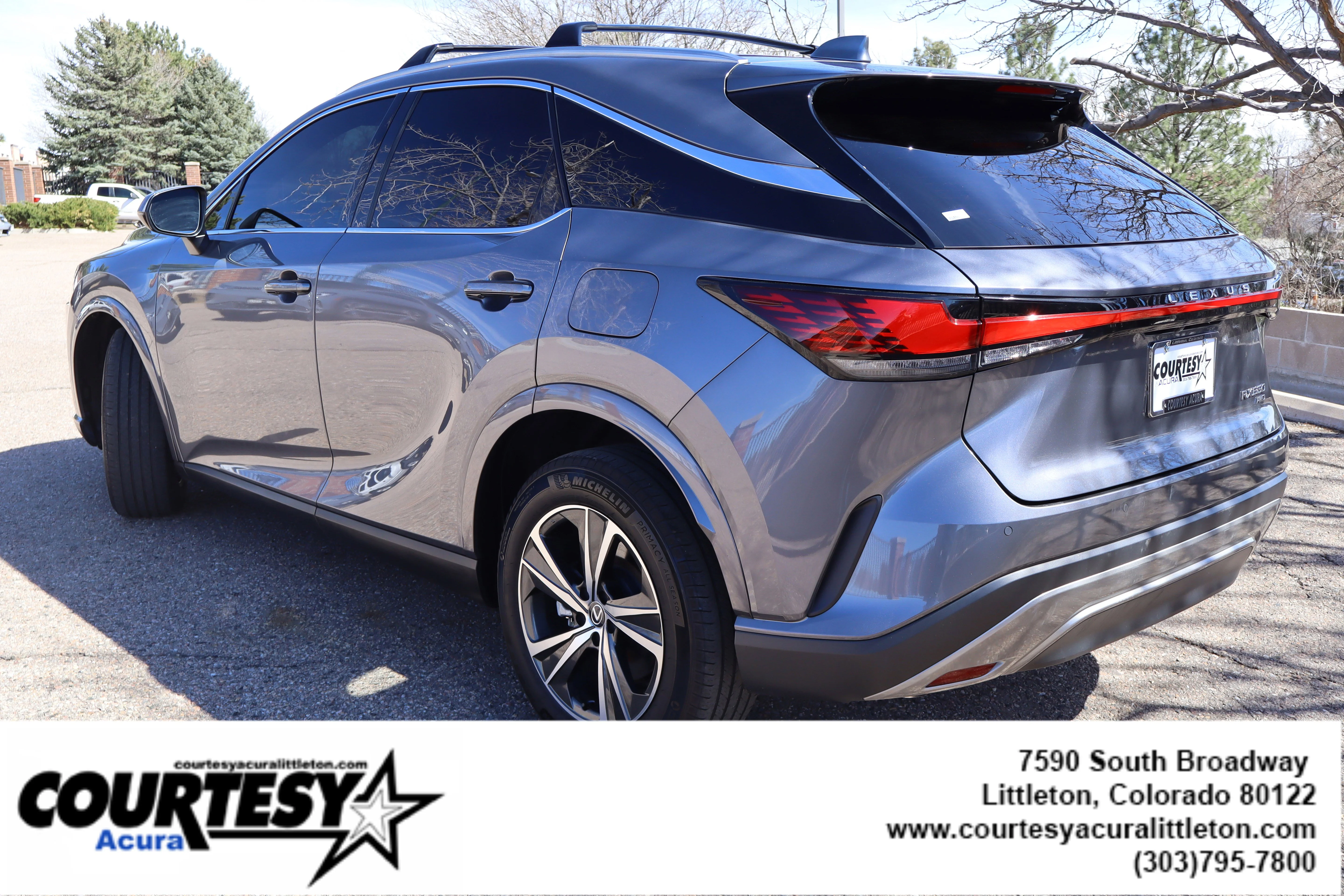 Used 2023 Gray Lexus RX 350 Premium image 4