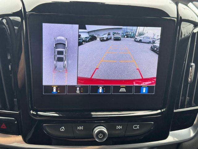 Used 2023 Red Chevrolet RS image 27