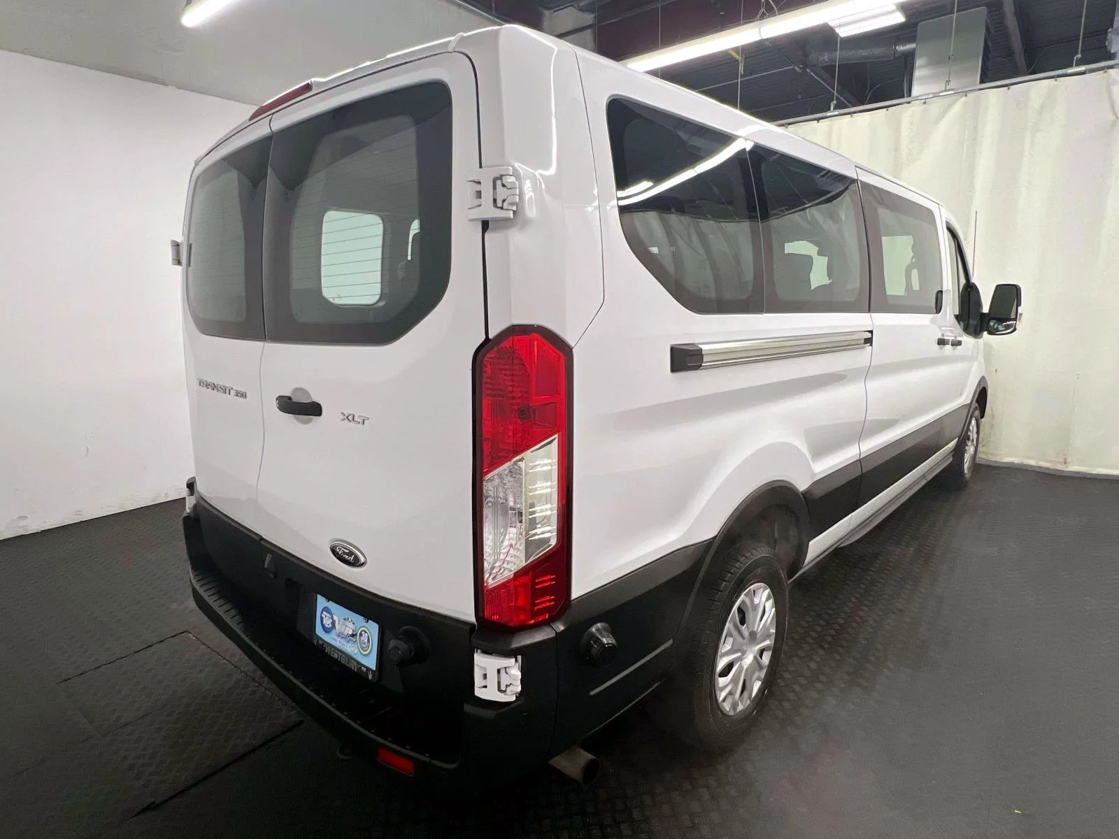 Used 2024 White Ford  image 7