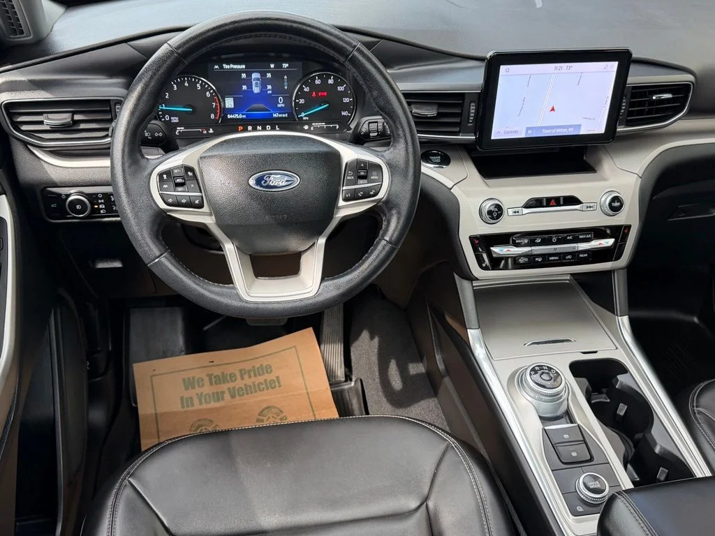 Used 2023 Gray Ford XLT image 15