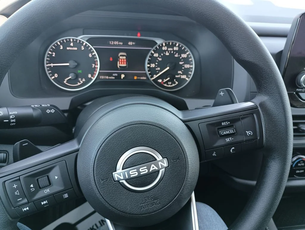 Used 2024 White Nissan S image 21