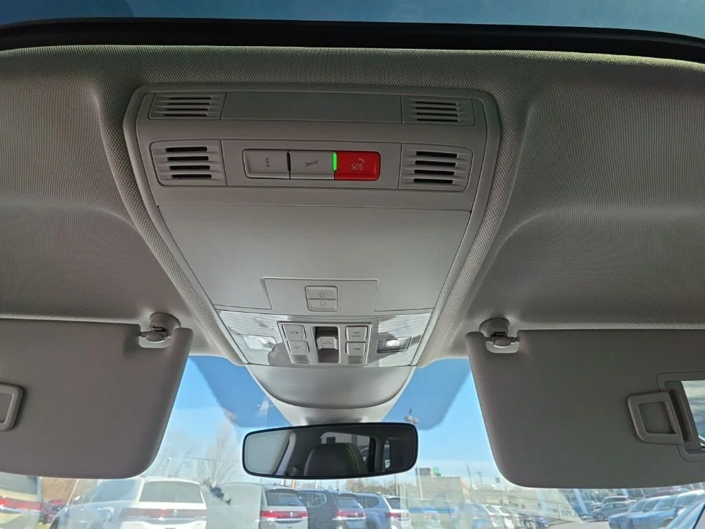 2026 Volkswagen Taos SEL - Photo 27