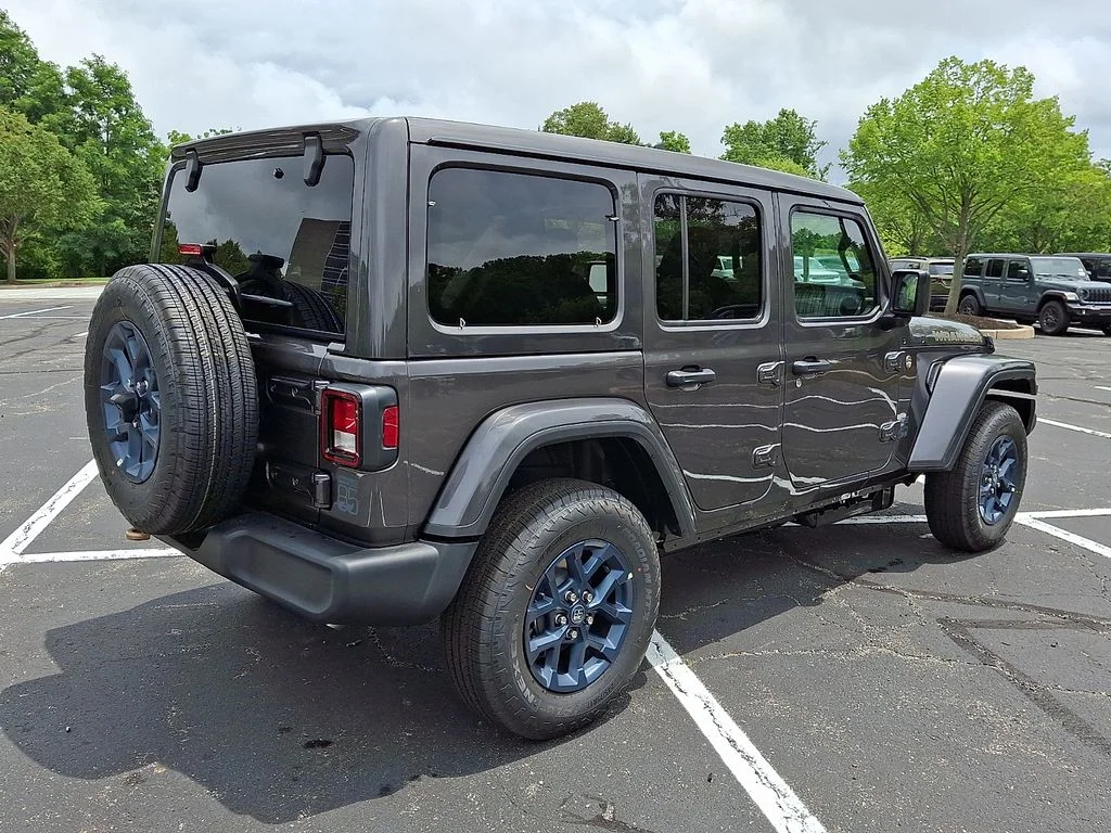 New 2026 Granite Crystal Metallic Clear-Coat Exterior Paint Jeep 85th Anniversary Edition image 4