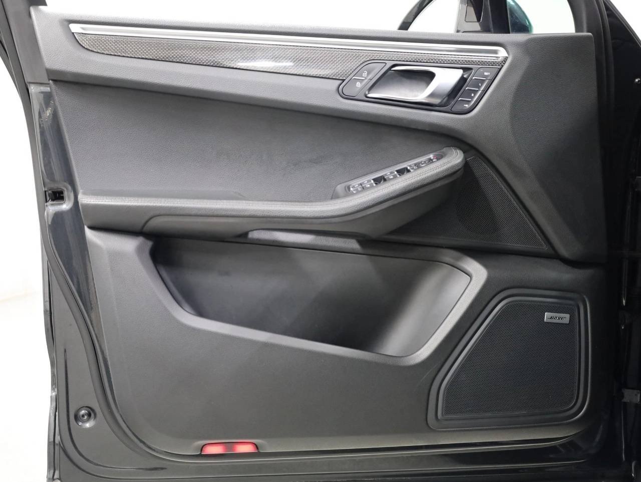Used 2020 Vulcano Gray Metallic Porsche Macan image 16