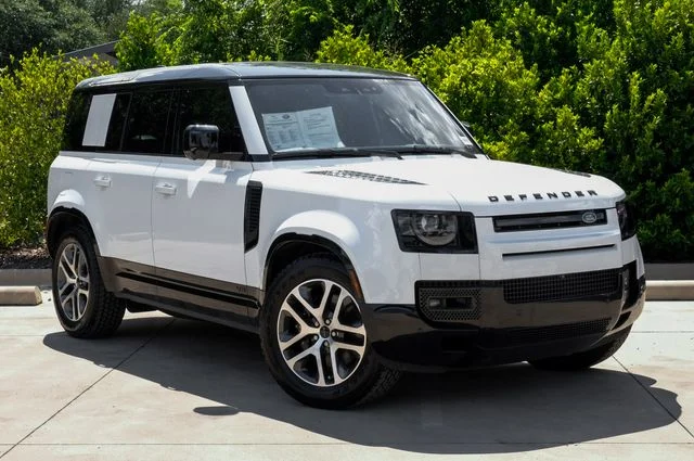 2025 Land Rover Defender V8 - Photo 7