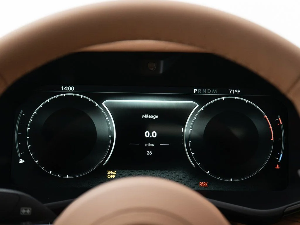 New 2026 Onyx Black Aston Martin 707 image 32
