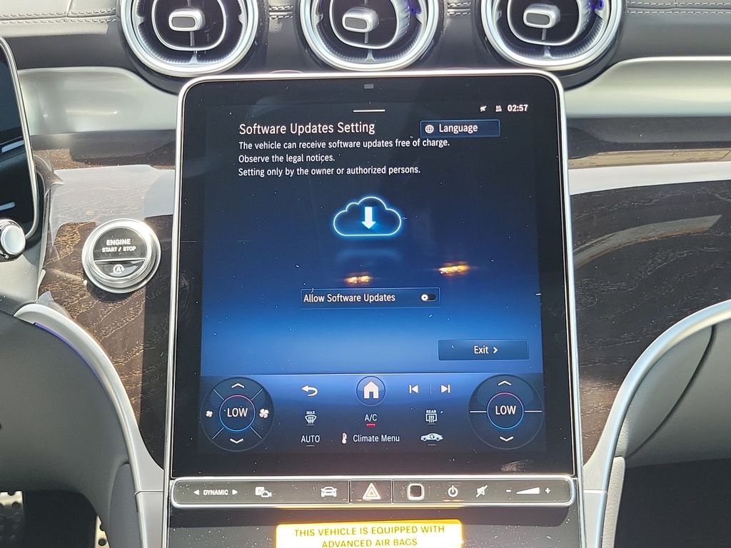 New 2027 Cirrus Silver Metallic Mercedes-Benz GLC 300 image 14
