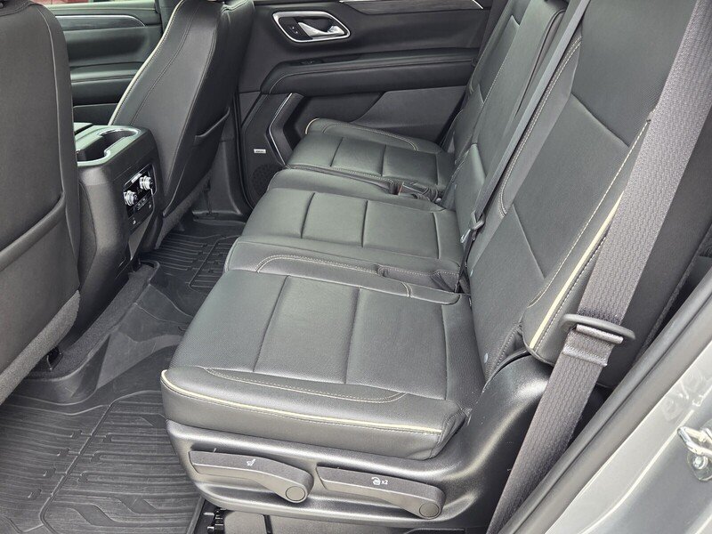 Used 2023 Sterling Metallic GMC 2WD 4DR SLT image 13