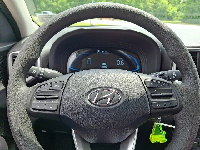 New 2026 Silver Hyundai SE image 15