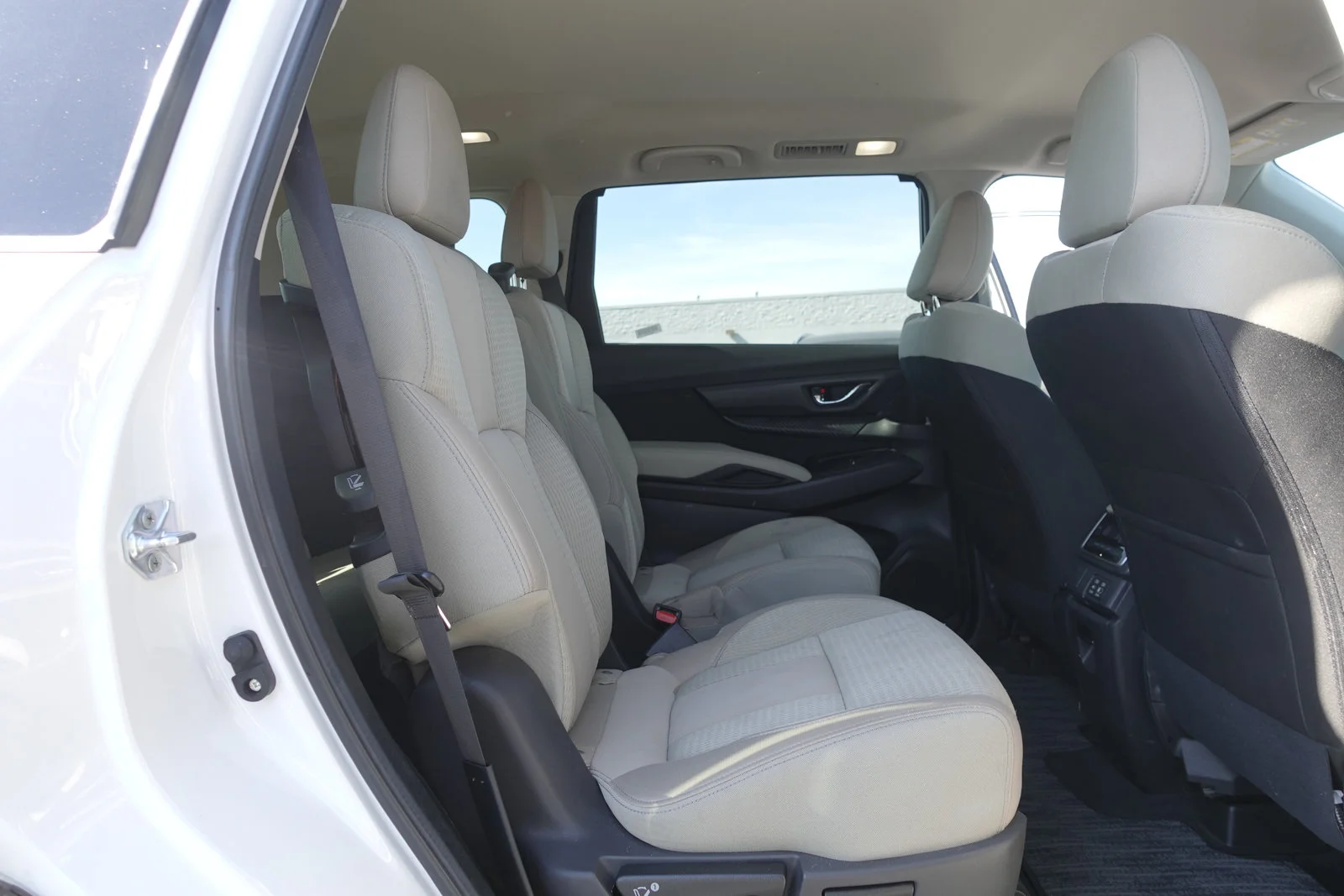 Used 2025 Crystal White Pearl Subaru Premium image 14