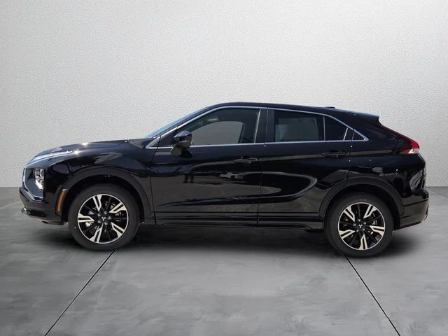 New 2026 Black Mitsubishi SEL 1.5T S-AWC image 3