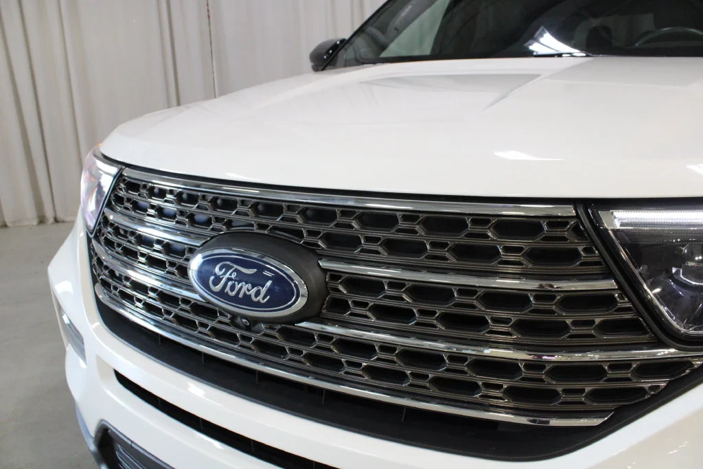 Used 2022 White Ford King Ranch image 34