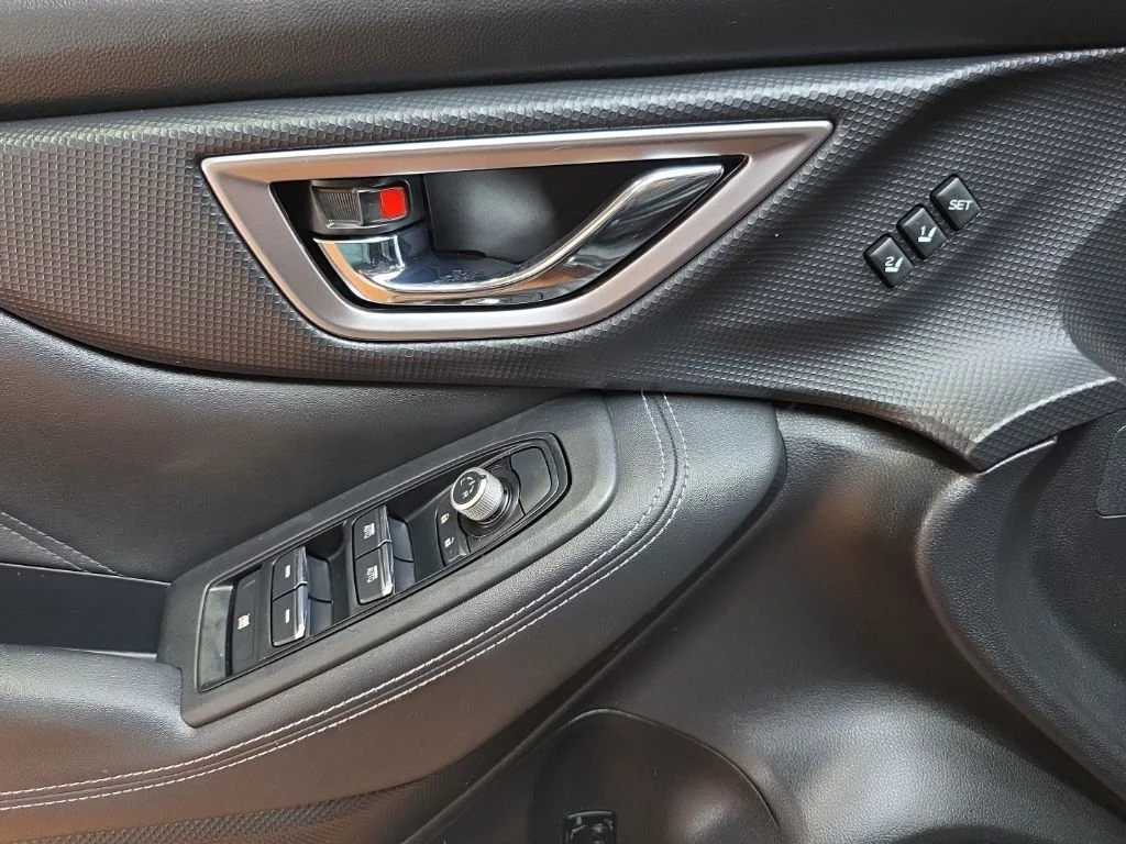 Used 2021 Crystal Black Silica Subaru Touring image 25