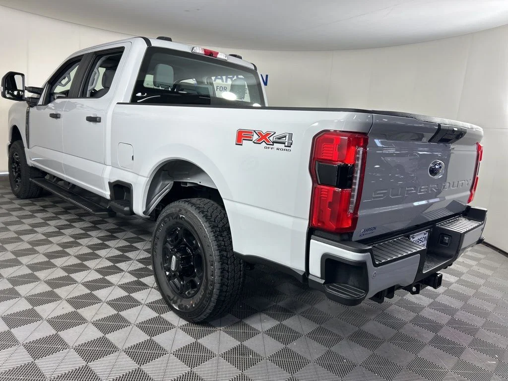 2026 Ford F-250 Super Duty XL - Photo 2