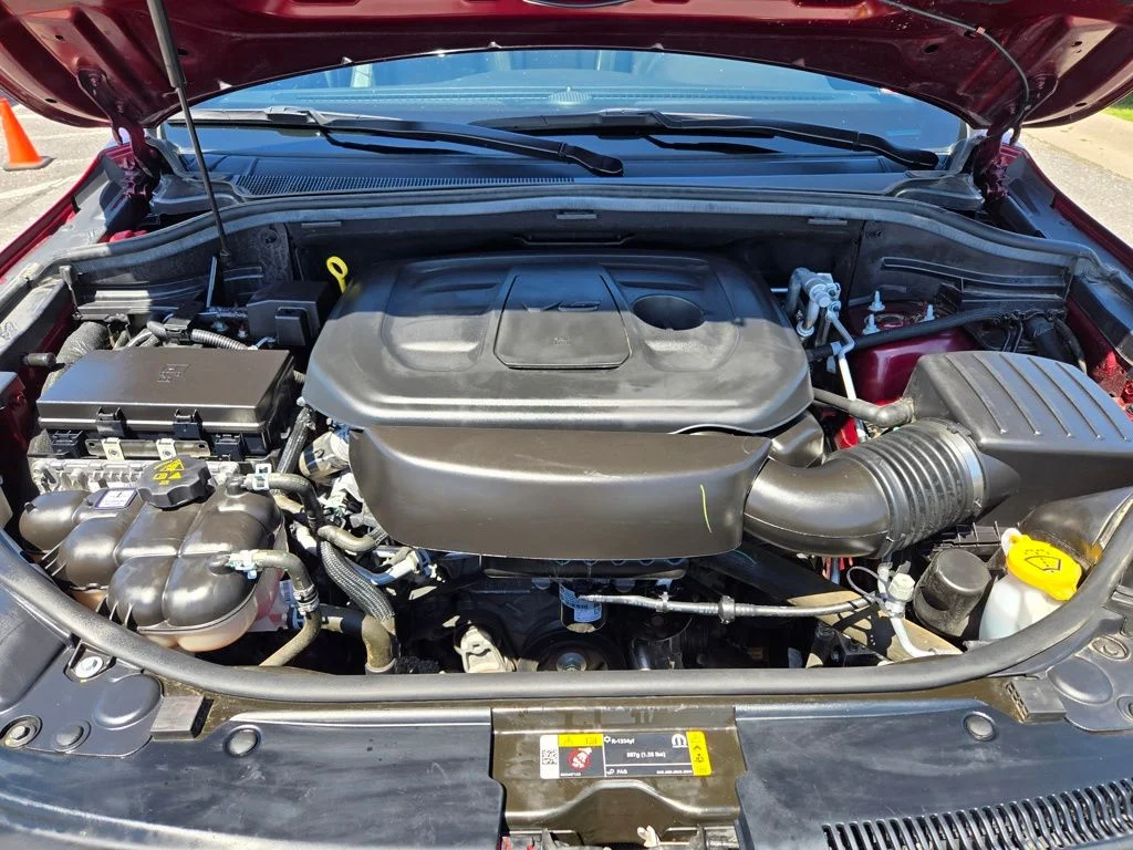 Certified Used 2021 Red Jeep Limited image 36