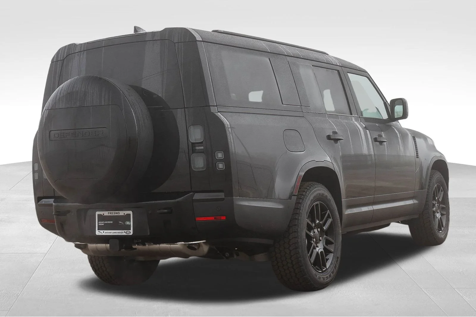 New 2026 Santorini Black Land Rover S image 5