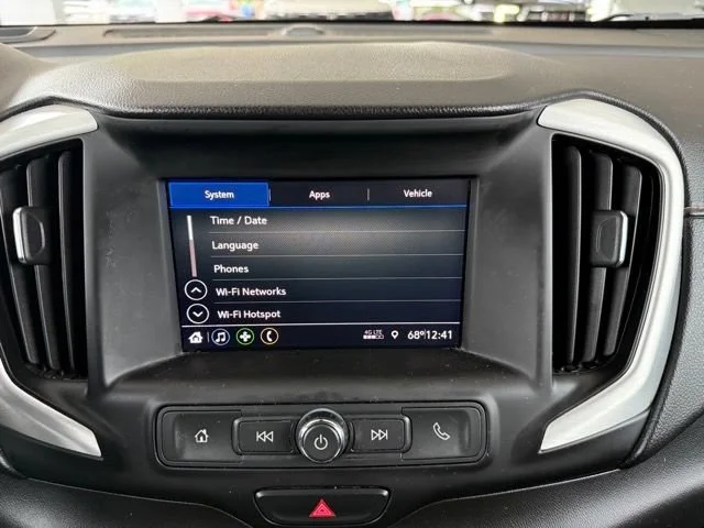 Used 2021 Summit White GMC SLE image 19