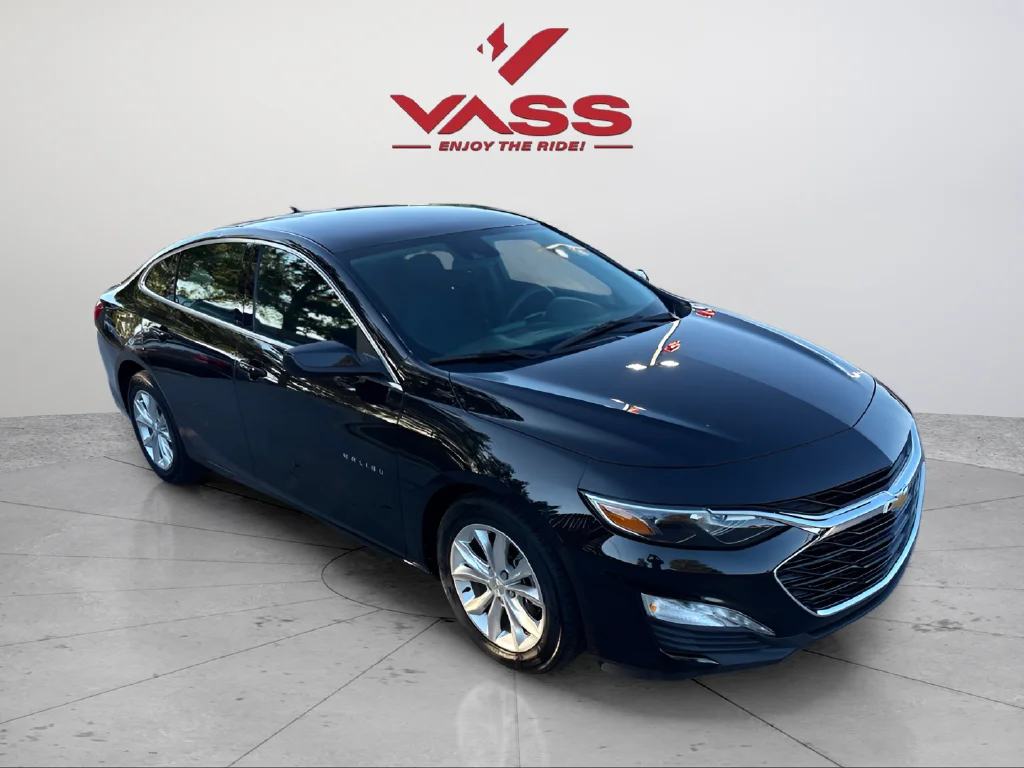 Used 2024 Black Metallic Chevrolet LT image 7