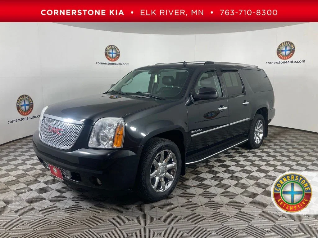 2011 GMC Yukon Denali AWD's photo