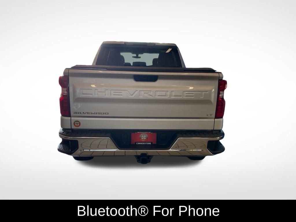 Used 2022 Silver Chevrolet LT image 18