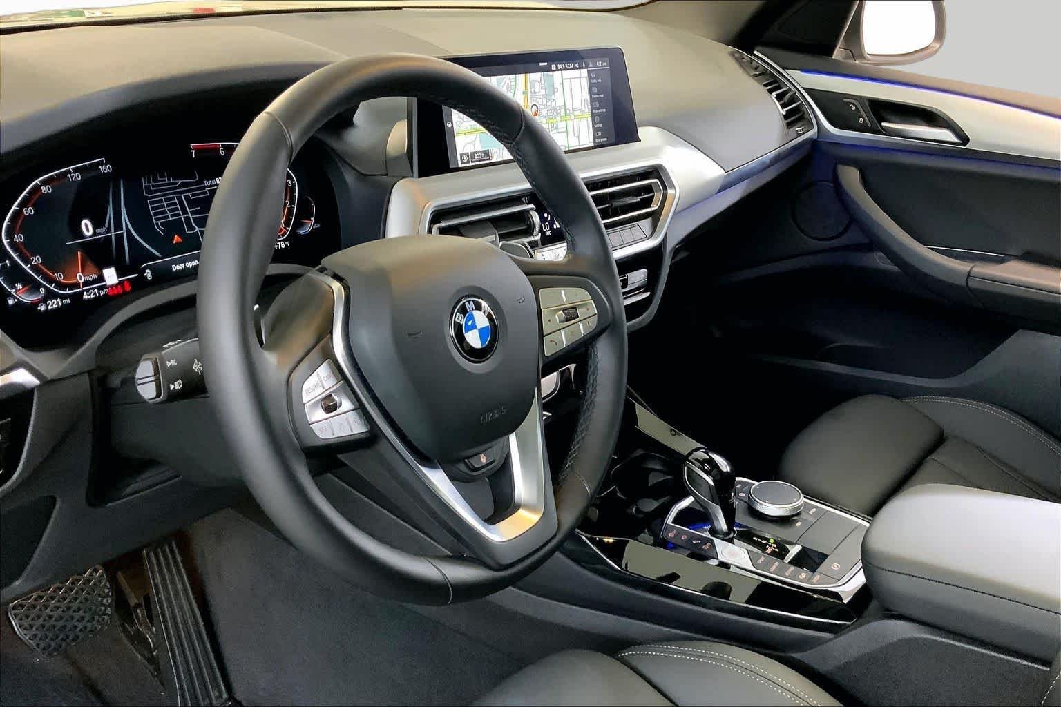 Used 2024 Skyscraper Grey Metallic BMW xDrive30i image 17