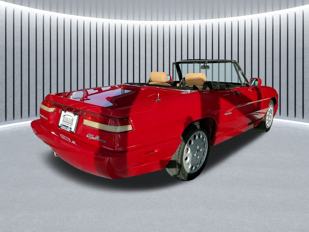 Used 1991 Red Alfa Romeo Veloce image 5