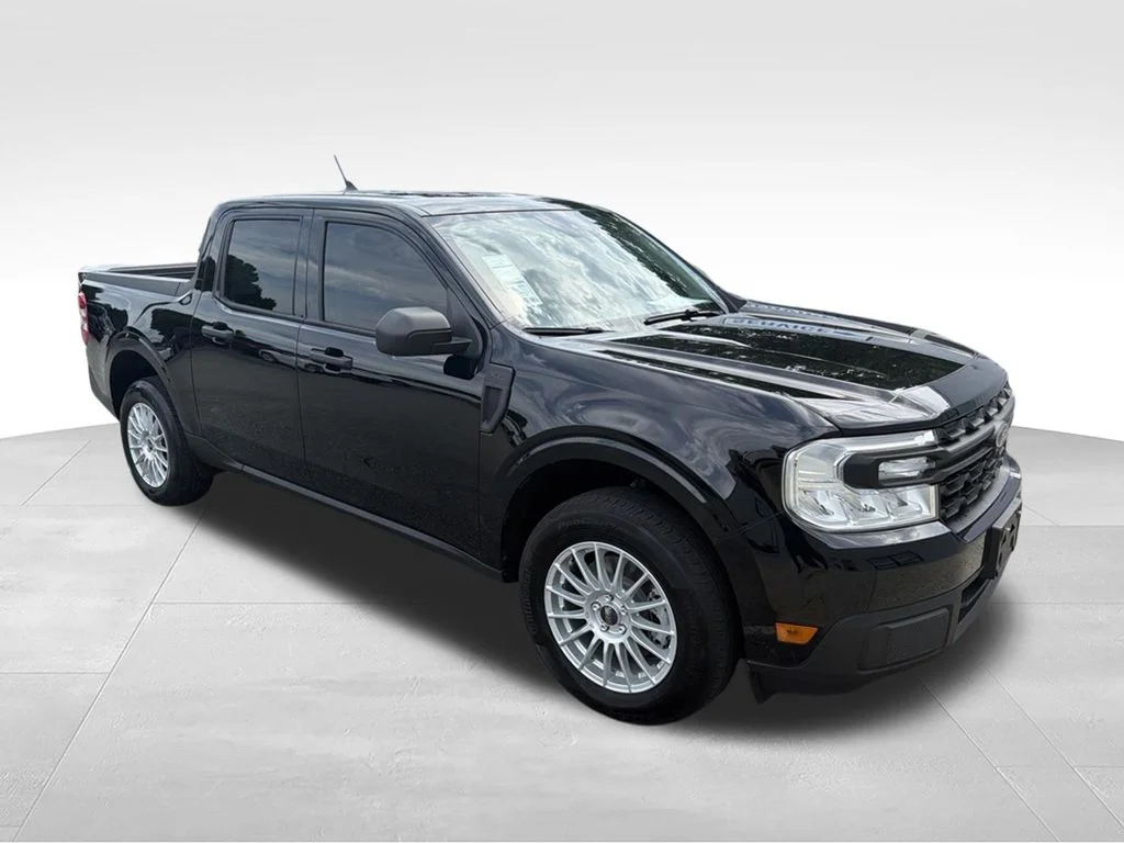 Used 2024 Black Ford XL image 8
