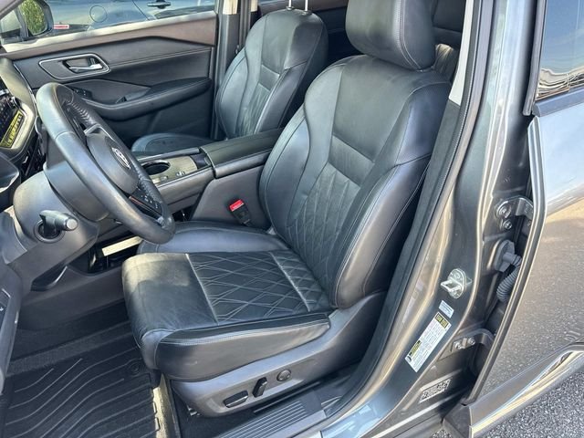 Used 2023 Gray Nissan Platinum image 36